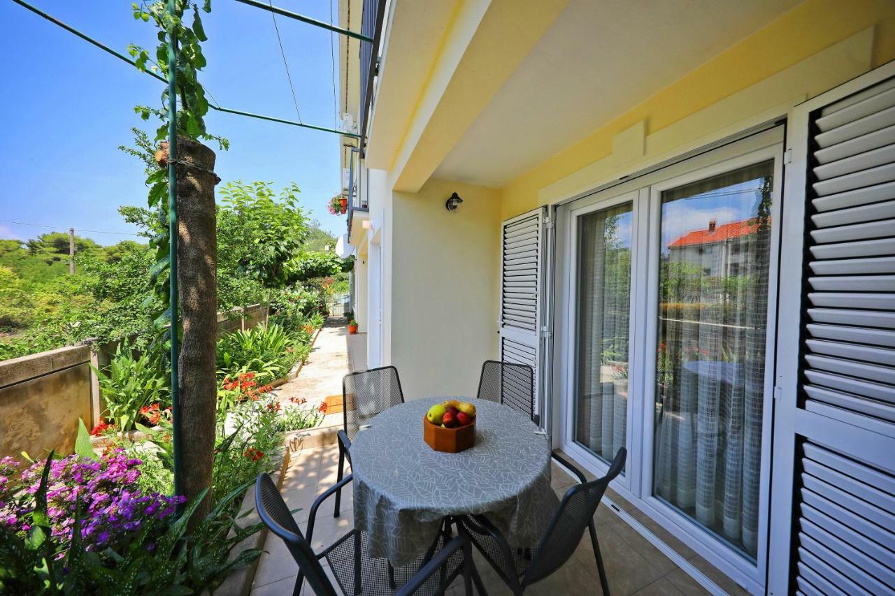 Girica Apartments Zadar Bagian luar foto